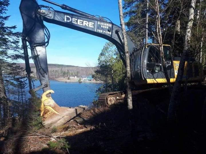 Déboisement et abattage d’arbres Québec