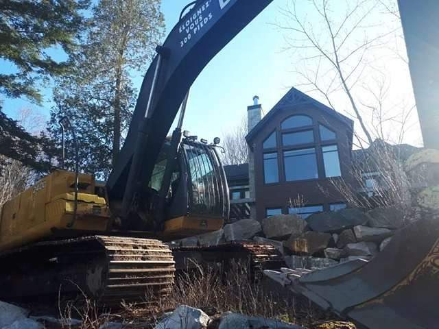 Travaux sur terrain dans le secteur résidentiel Québec